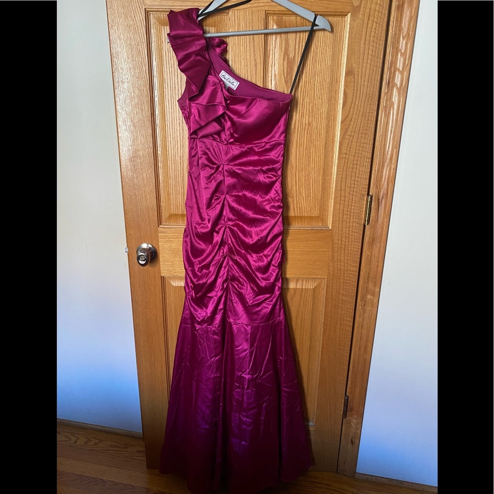 Gown
